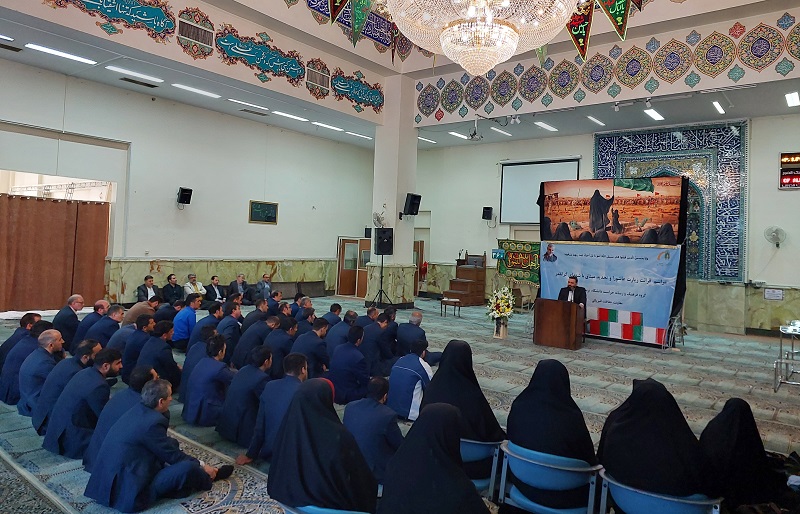 نشست صمیمی همکاران حراست دانشگاه همراه با قرائت زیارت عاشورا و تجدید میثاق با شهدای گرانقدر، 30 فروردین ماه 1403 در مسجد قدس برگزار شد.